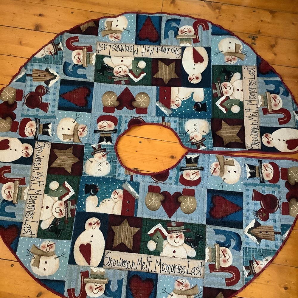 Mohawk Home 22" Christmas Tree Skirt Snowman Tapestry Round Made USA 2001